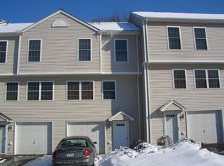 45 Marjorie Ln, Manchester, CT 06042