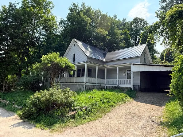 89 Duane St, Malone, NY 12953
