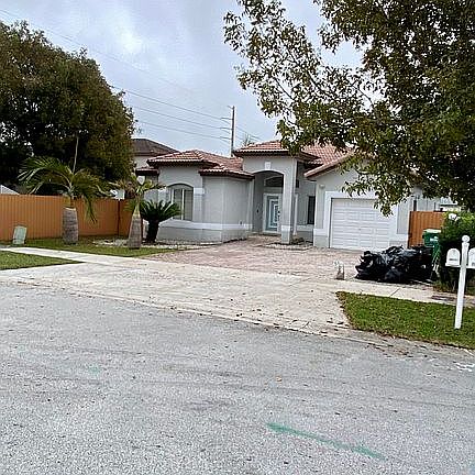 3rd image of 28021 SW 133rd Pl