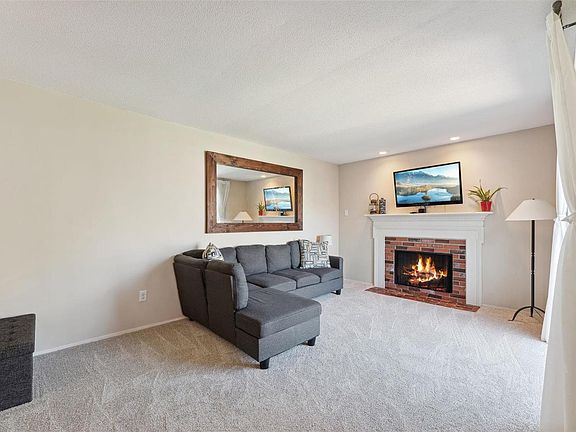 4th image of 13419 Land O Woods Dr APT 5