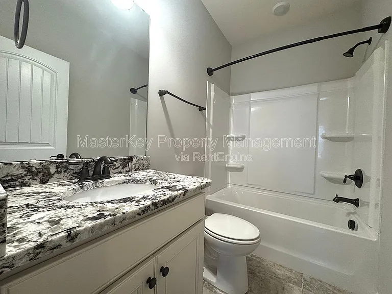 1904 Blue Jay Point — Photo 11