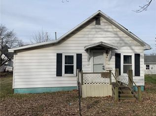 611 Augustus St, Paris, IL 61944