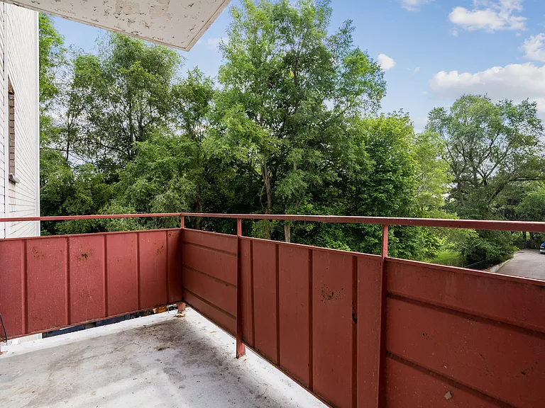 831 Kennedy Rd — Photo 21