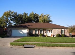 4015 Caprice Rd, Englewood, OH 45322