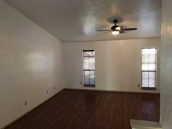 5th image of 4220 Karnes Dr
