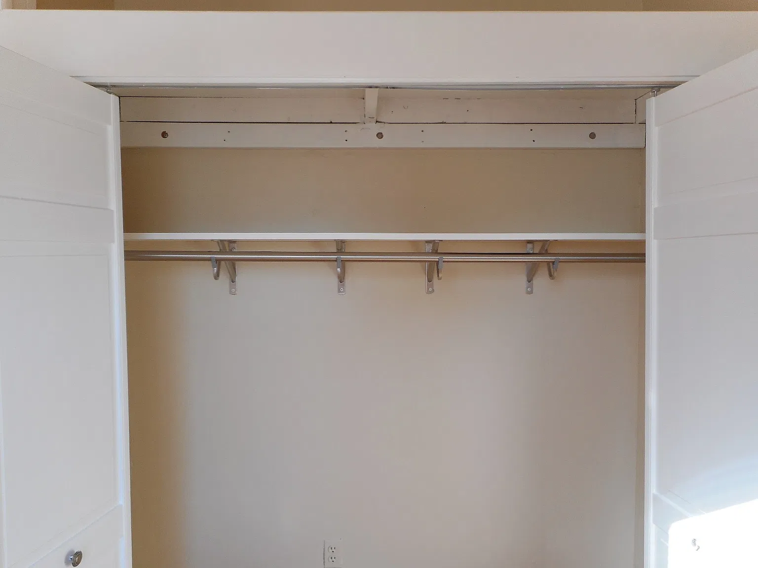17 Pembroke Street Apartments — Photo 2