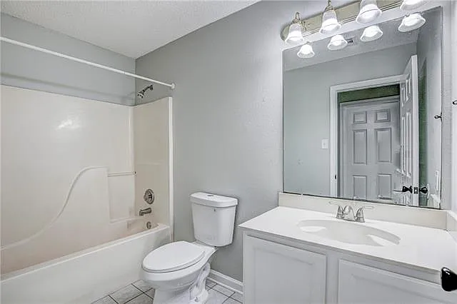 110 Pennbrooke Dr — Photo 11