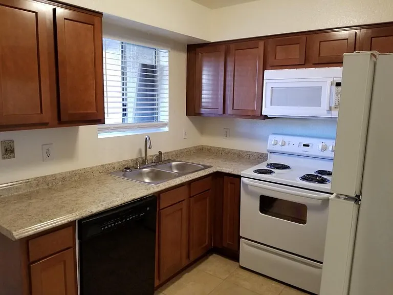 2949 E Cicero St #103 — Photo 2