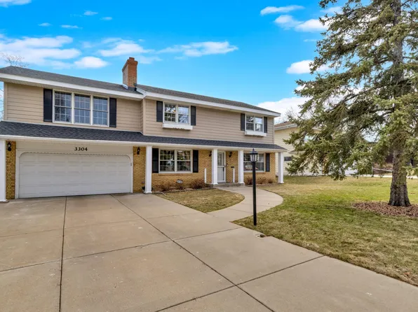 3304 Townview Ave NE, Minneapolis, MN 55418