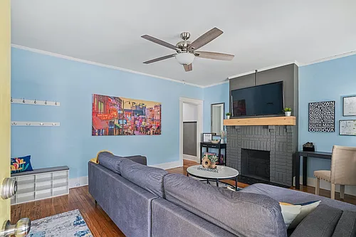 2036 Linden Ave Photo 1