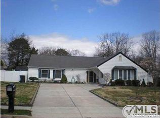 1086 Eaglehurst Rd, Toms River, NJ 08753