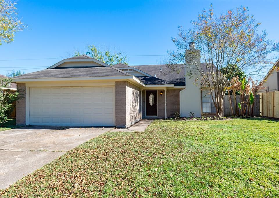 1st image of 2206 Townhall Ln