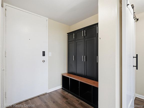 3rd image of 1300 E Lafayette St #610-11