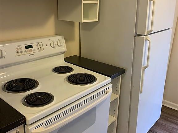 3rd image of 217 Church St #214