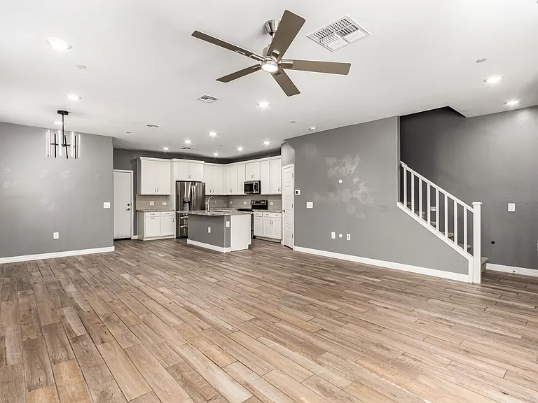 1849 E Chelsea Ln #101 — Photo 10