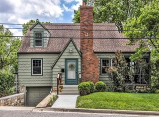 4331 W 52nd Ter, Roeland Park, KS 66205