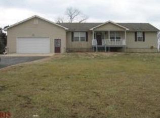333 Beatriz Ln, De Soto, MO 63020