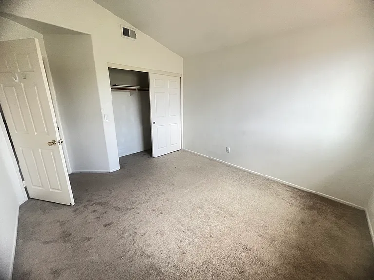 9250 Longridge Way — Photo 15