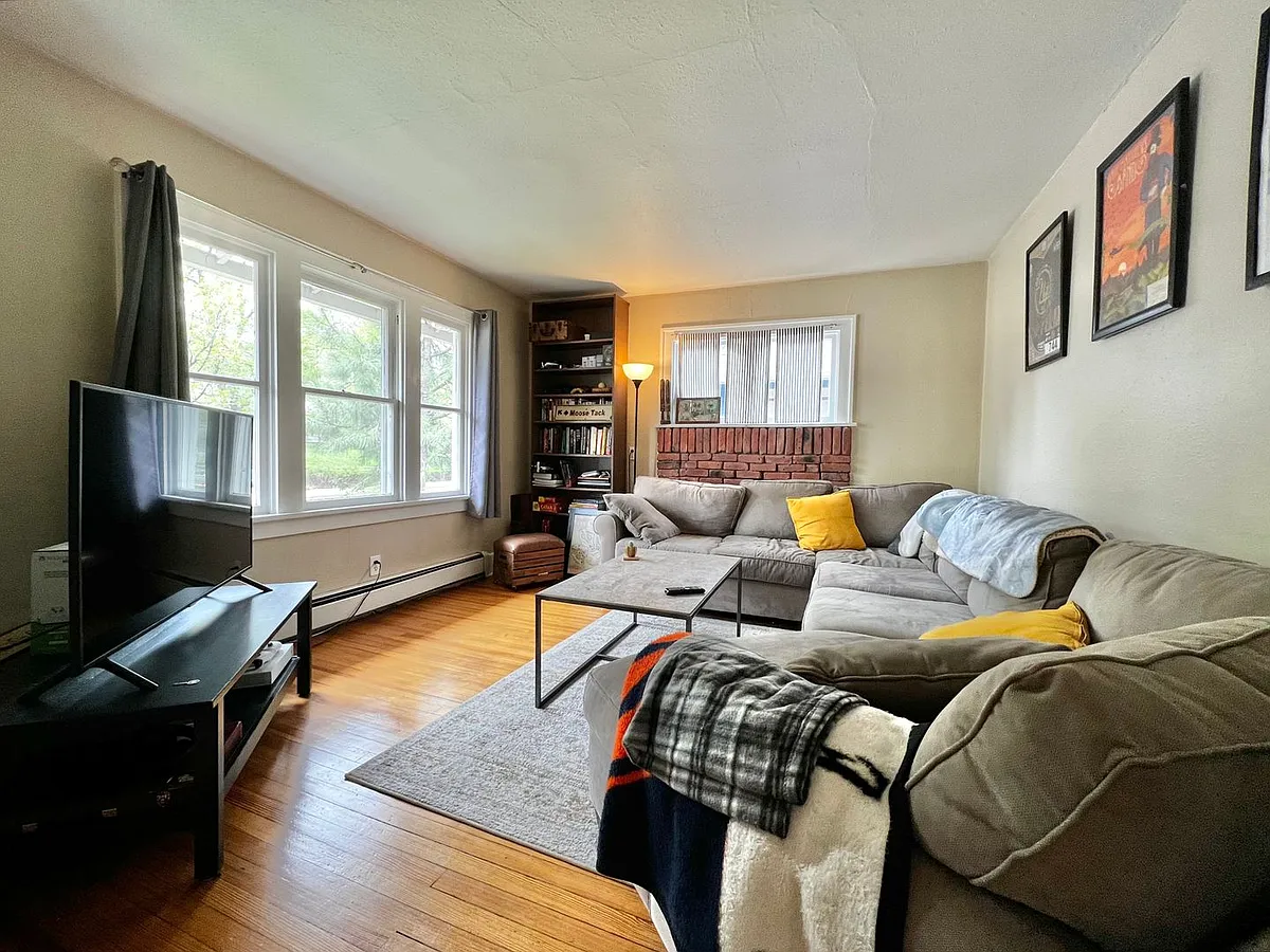 Building Photo - 430 E Elizabeth St #A