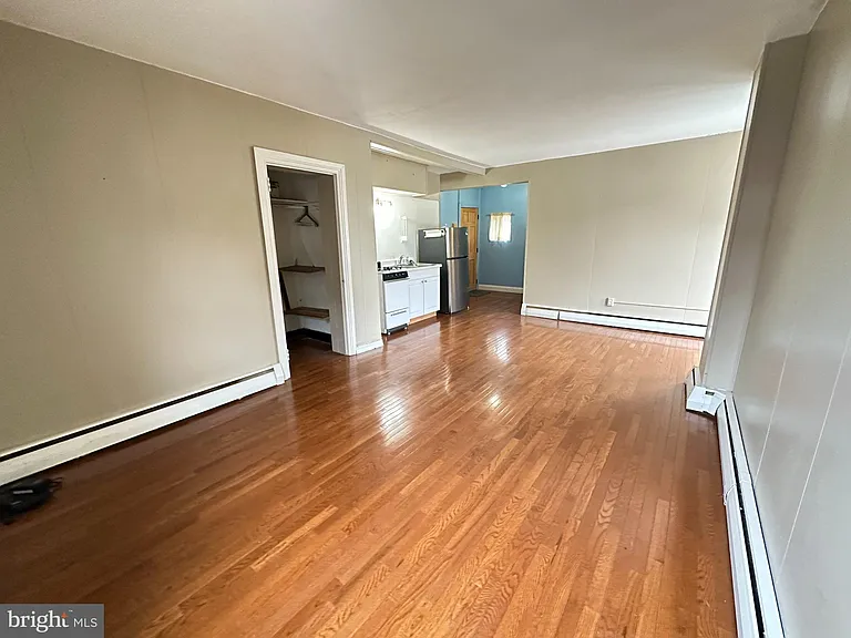 356 N Charlotte St #2B — Photo 6