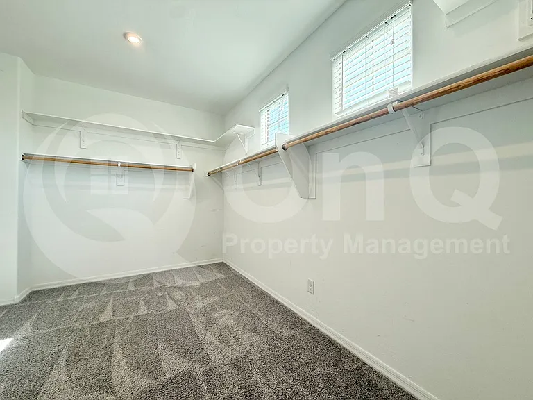1312 E Gemini Pl — Photo 16