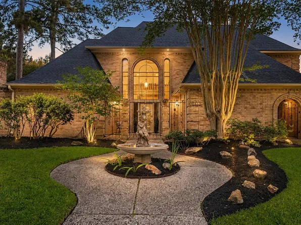 2607 Laurel Ridge Dr, Kingwood, TX 77345