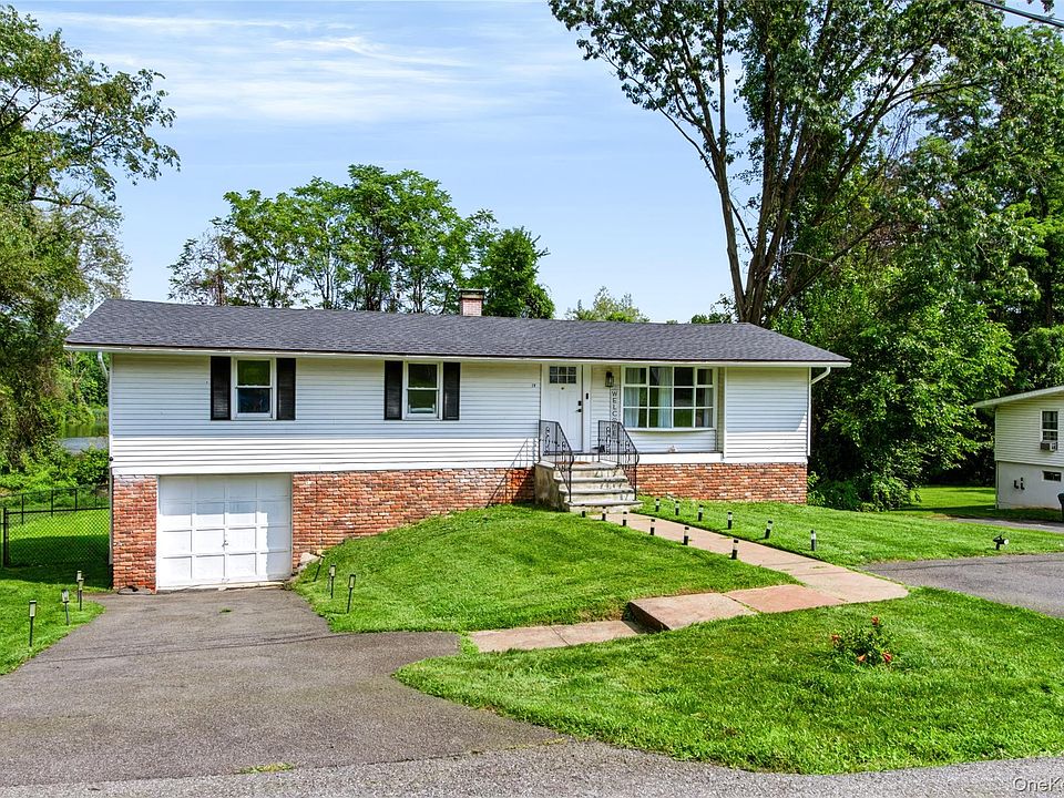 1st image of 20 Seneca Lane