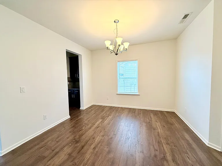 4909 Grace View Dr — Photo 12