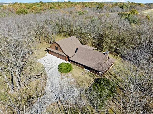 22340 Chalybeate Dr, Sulphur Springs, AR 72768
