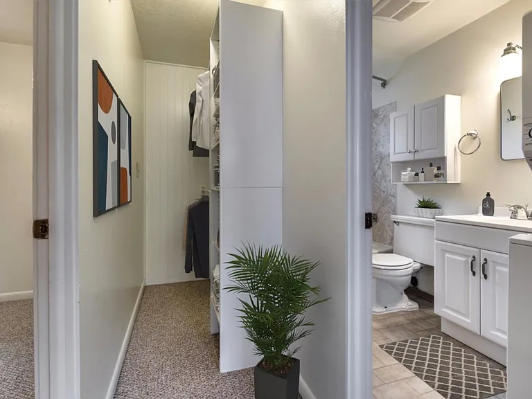 1934 Potter Dr — Photo 12