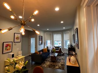 2437 W Rice St #1, Chicago, IL 60622