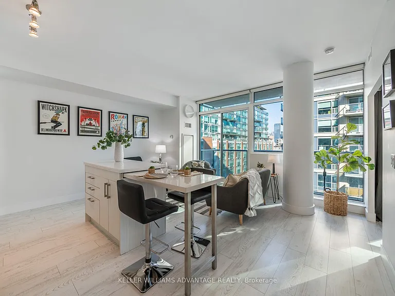 39 Sherbourne St #808 — Photo 7