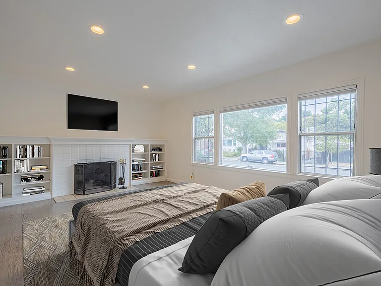 4211 Martin Luther King Jr Way — Photo 16