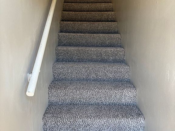 4th image of 3853 Riverside Dr #103