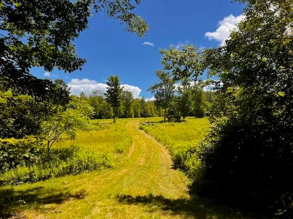 543 Knowlton Corner Road, Farmington, ME 04938