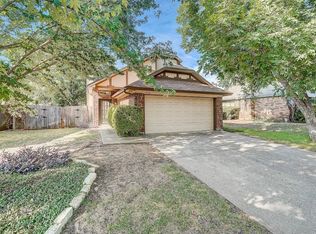 7516 Little Rock Ln, Fort Worth, TX 76120