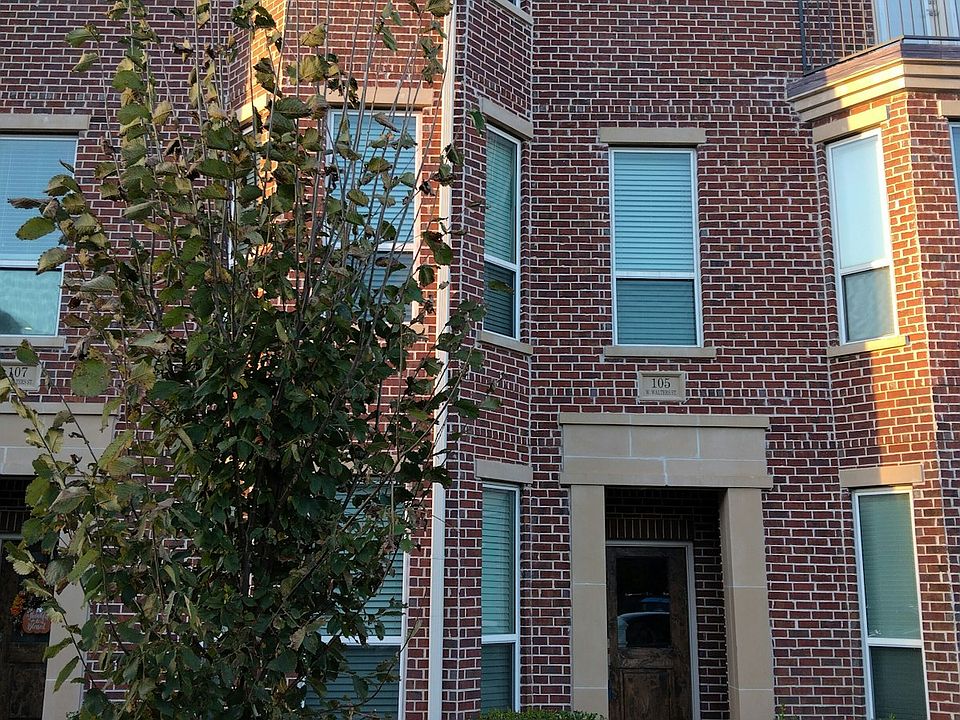 1st image of 105 W Walters St