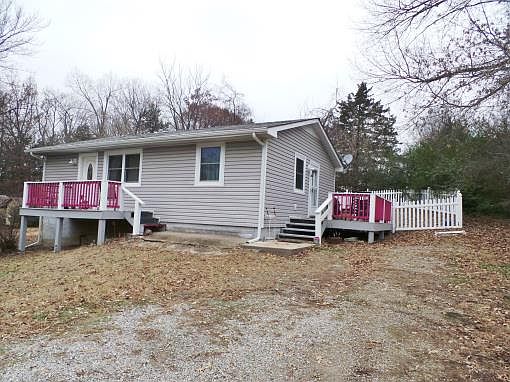 1st image of 1204 N Panther Ave