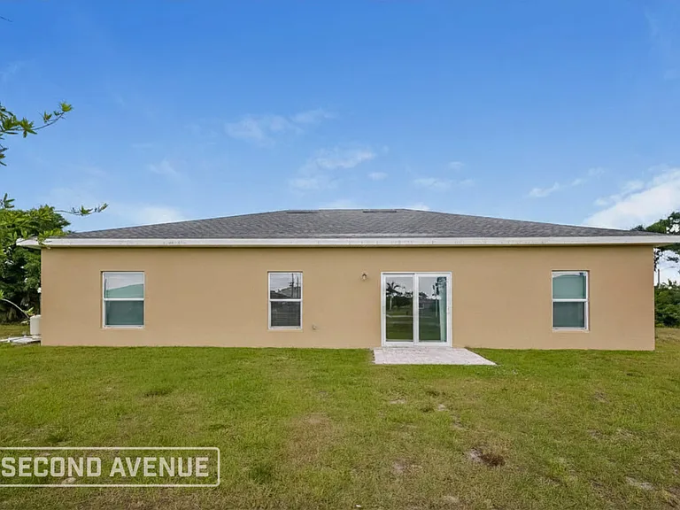 3202 NE 14th Pl — Photo 15