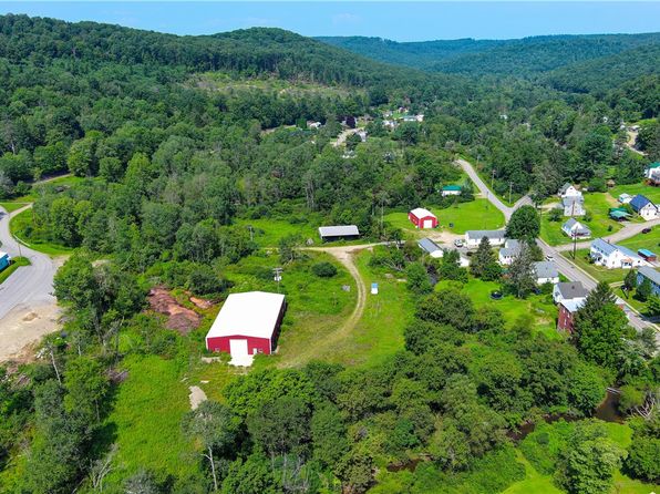 5 Mill Ln, Ludlow, PA 16333