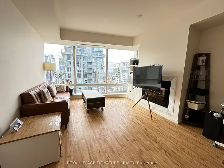 180 University Ave #3104 — Photo 4
