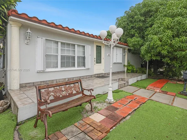 450 NW 40th Ct, Miami, FL 33126