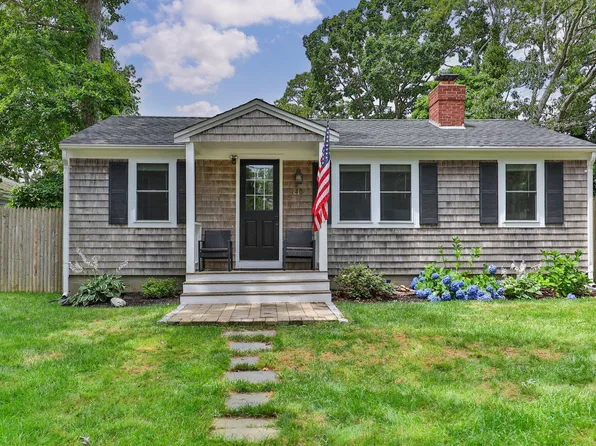 40 Nauset Road, West Yarmouth, MA 02673
