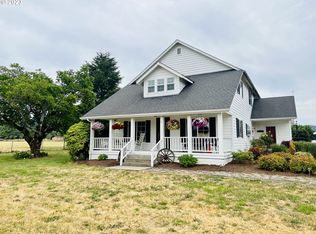 5393 Nonpareil Rd, Sutherlin, OR 97479