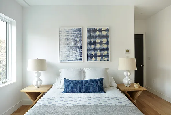 Sold by Compass | media 27