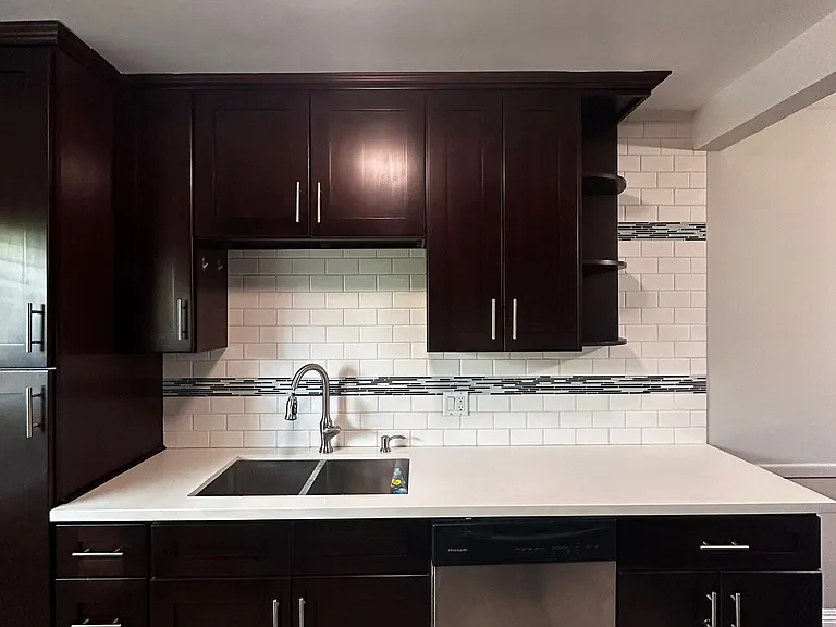 7521 Norton Ave #6 — Photo 20