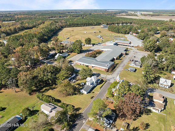 12th image of this home