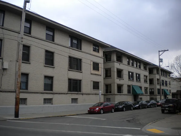 631 Maryland Ave #6 — Photo 9