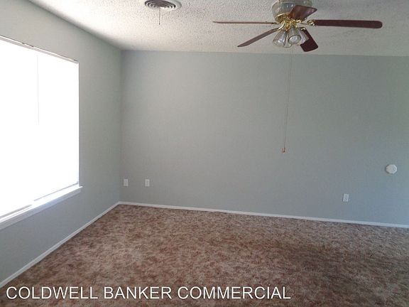 3rd image of 5218 Shenandoah Dr