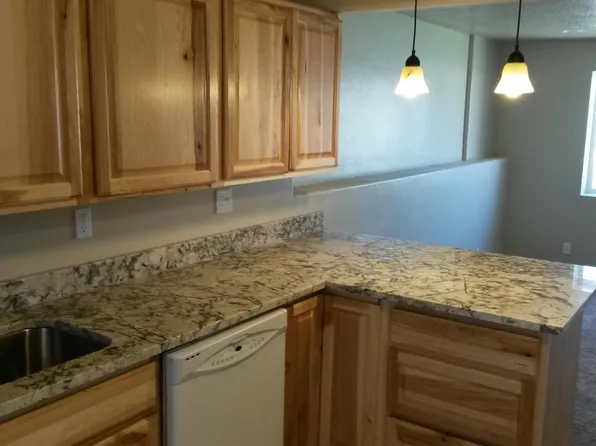 2090 W Theresa Cv, West Valley City, UT 84119